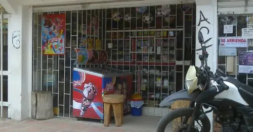 TIENDA VARIEDADES CALLE 90 CON 95D TIENDA VARIEDADES CALLE 90 CON 95D